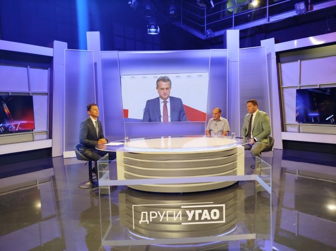 Drugi ugao: Kako će građani Srpske u narednih mjesec ili dva iskazati svoje mišljenje?