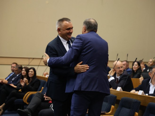 Dodik: Čestitam Miniću i svim ministrima