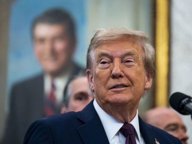 Donald Tramp (foto: EPA/AL DRAGO / POOL) Donald Tramp (foto: EPA/AL DRAGO / POOL) -