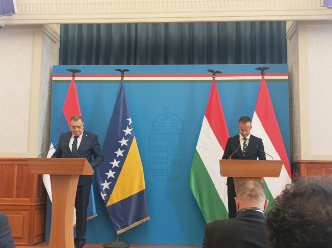 Dodik i Sijarto Dodik i Sijarto - Foto: RTRS