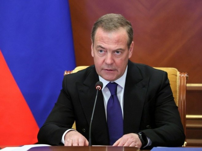 Dimitrij Medvedev (Foto: EPA/EKATERINA SHTUKINA, ilustracija) Dimitrij Medvedev (Foto: EPA/EKATERINA SHTUKINA, ilustracija) -