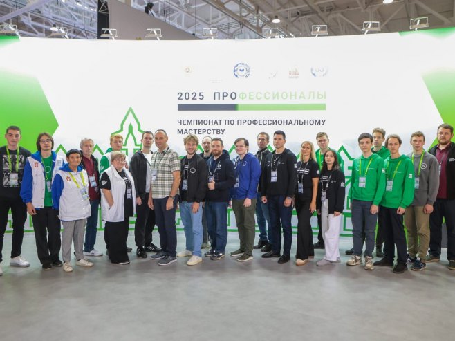 Učenici iz Banjaluke među najboljima na svjetskoj smotri vještina u Rusiji Učenici iz Banjaluke među najboljima na svjetskoj smotri vještina u Rusiji - Foto: Ustupljena fotografija