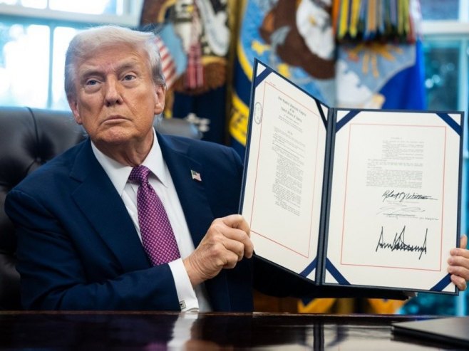 Tramp potpisao naredbu: Amerika ponovo ima Ministarstvo rata