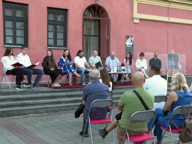 Književni susreti na Kozari - veče zavičajnog kruga pjesnika (VIDEO)