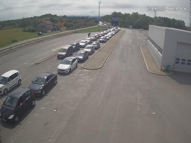 Pojačana frekvencija vozila na graničnim prelazima