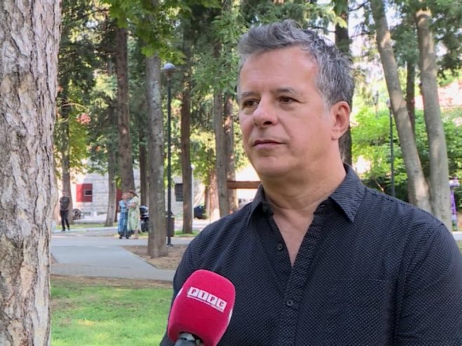 Trebinjac koji je osvojio svjetske bine elektronske muzike - priča o Mikiju Neneziću (VIDEO)