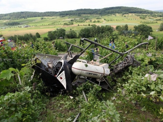 Pad helikoptera, ilustracija (foto: EPA/THOMAS FREY) - 