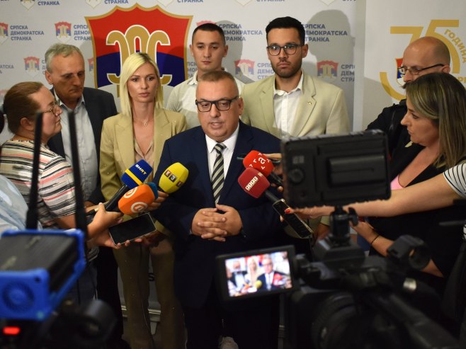 Radulović za sada ostaje na čelu SDS-a, unutarstranački izbori nakon prijevremenih izbora za predsjednika Srpske