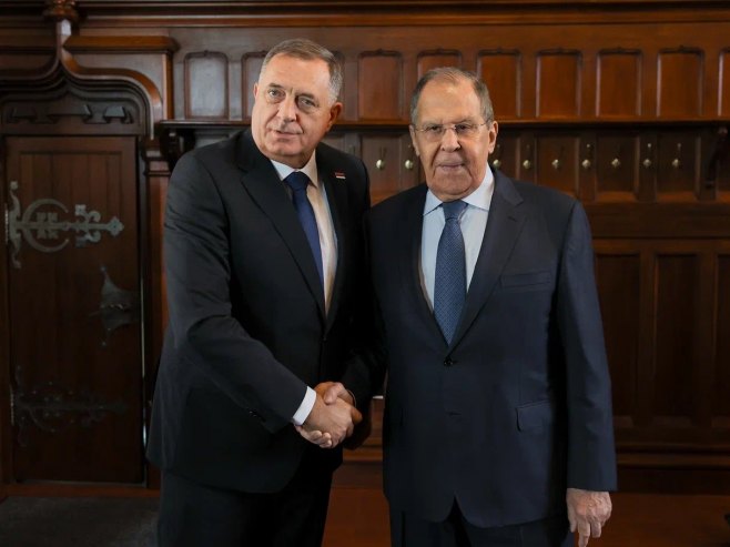 Milorad Dodik i Sergej Lavrov - Foto: Ustupljena fotografija