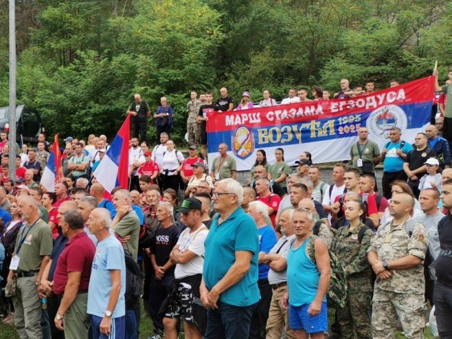 Učesnici marša "Stazama egzodusa" krenuli iz Tumara ka Stogu