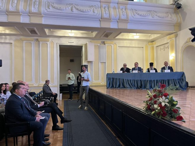 Međunarodni simpozijum "Koncentracioni logor Јasenovac – srpsko stradanje u Drugom svjetskom ratu, 80 godina poslije" (FOTO)