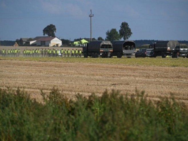 Oboren dron u Poljskoj (foto: EPA/WOJTEK JARGILO POLAND OUT) Oboren dron u Poljskoj (foto: EPA/WOJTEK JARGILO POLAND OUT) -