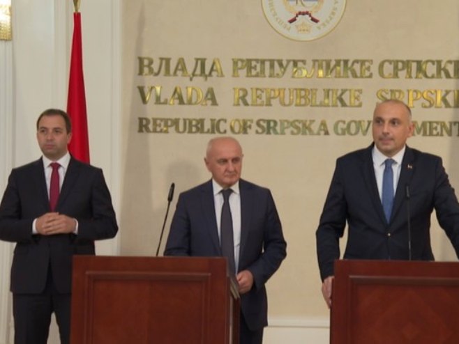 Važno je da smo svi okupljeni oko institucija Republike Srpske