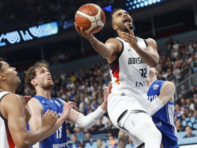 Košarkaši Njemačke prvi finalisti Evropskog prvenstva