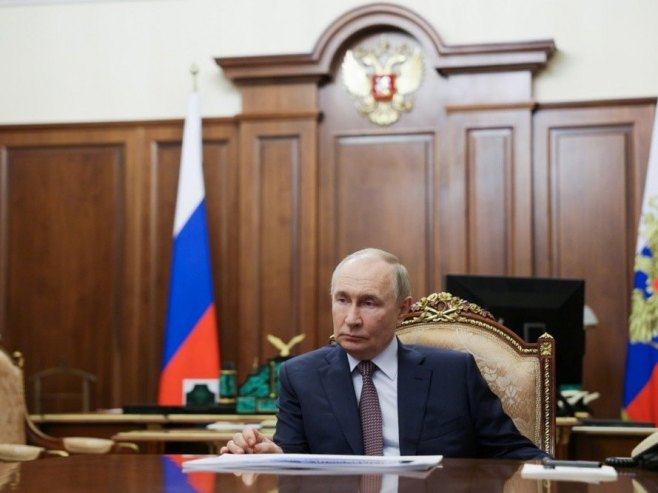 Putin: Budućnost pripada svijetu u kojem ljudi cijene ljubav i prijateljstvo