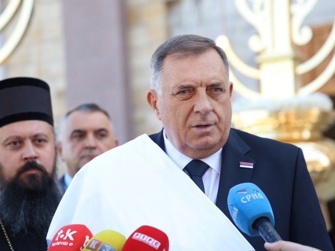 Dodik: Srbi jedinstveno čine cjelinu nepobjedivog naroda (VIDEO)