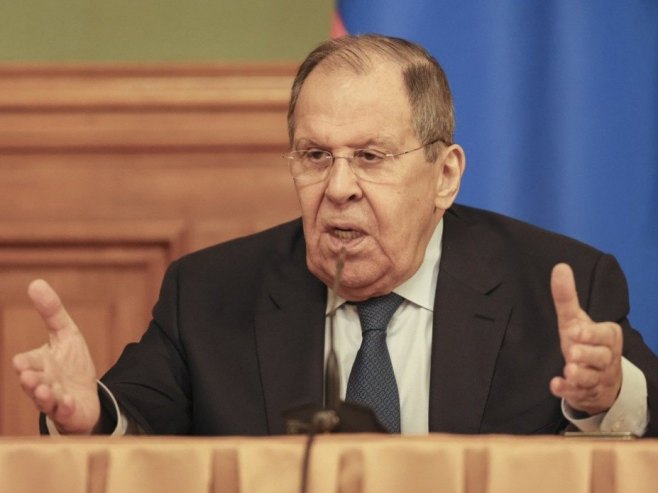 Lavrov: Moskva nikad ne napada civile