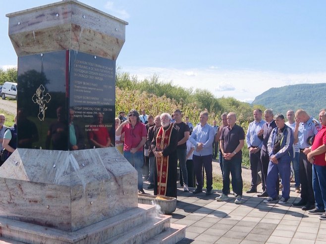 U Serdarima kod Kotor Varoša obilježena 33 godišnjica strašnog zločina nad srpskim civilima (VIDEO)