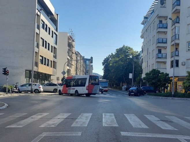 Banjaluka: Saobraćajna nezgoda u kojoj su učestvovali minibus i automobil