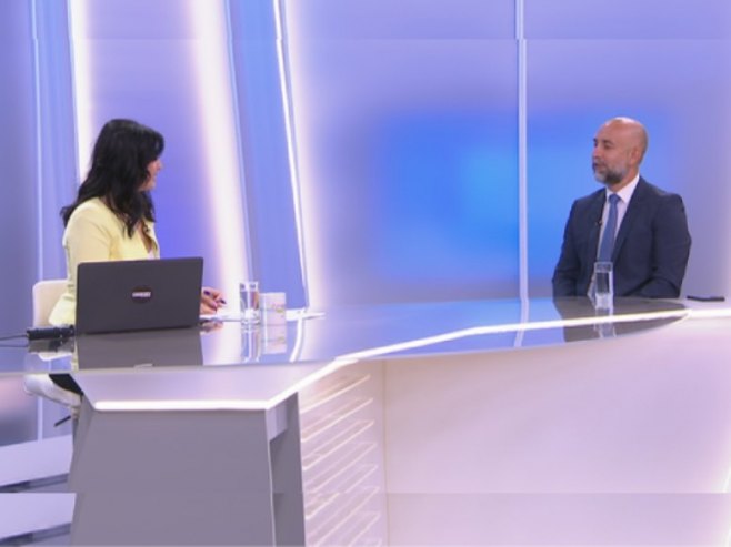 Talić: Tender za javnu rasvjetu otišao u progrešnom smjeru, za taj novac se mogu riješiti mnogi problemi u gradu (VIDEO)