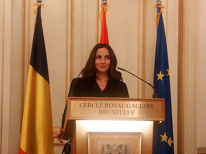 Olivera Nikolić (foto: facebook.com/olivera.nikolic.5099) - 