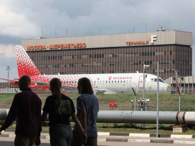 Na moskovskim aerodromima otkazano ili odgođeno 200 letova
