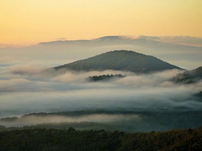 Planina (foto: EPA/PETER KOMKA - ilustrator) - 