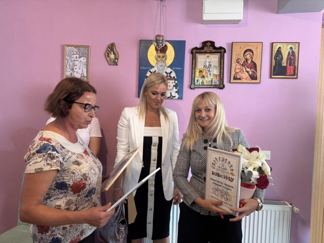 Selma Čabrić u posjeti Udruženju "Moja nada" - Foto: SRNA