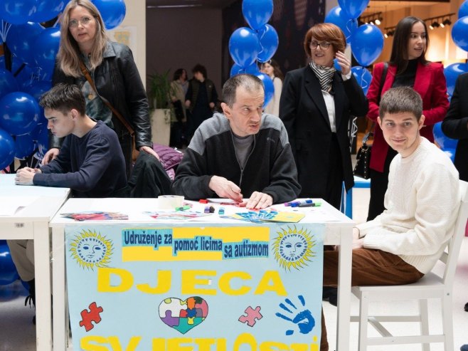 Djeca svjetlosti (foto: facebook.com) - 
