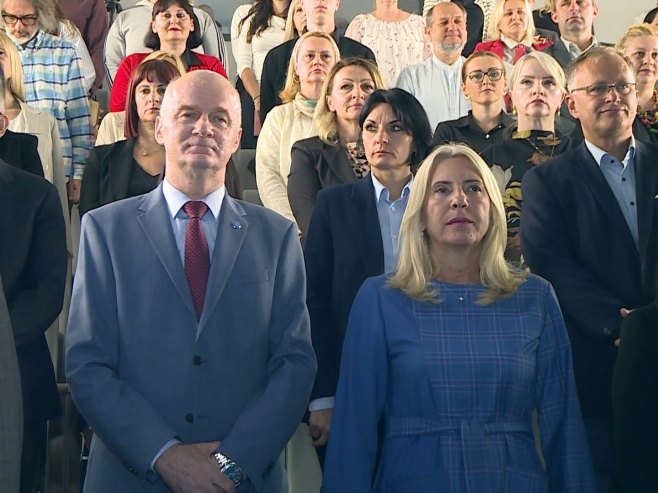 Cvijanović: Veoma važno prepoznati djecu koja su nadarena i talentovana; Srpska razvila programe podrške