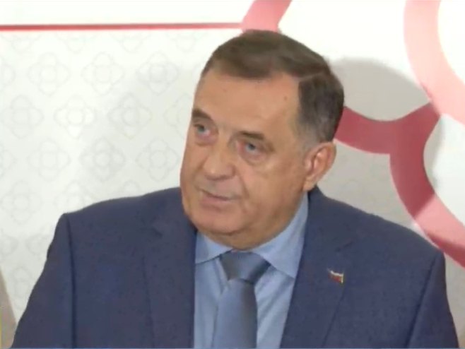 Dodik: Žene su ogromna snaga Srpske