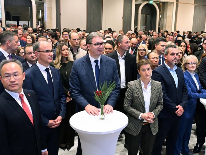 Vučić: Uvjeren da Srbija i Kina nastavlju zajedno za mir, razvoj i bolji život građana