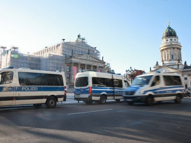 Јedna osoba ubijena u pucnjavi i eksplozijama u Minhenu (FOTO)