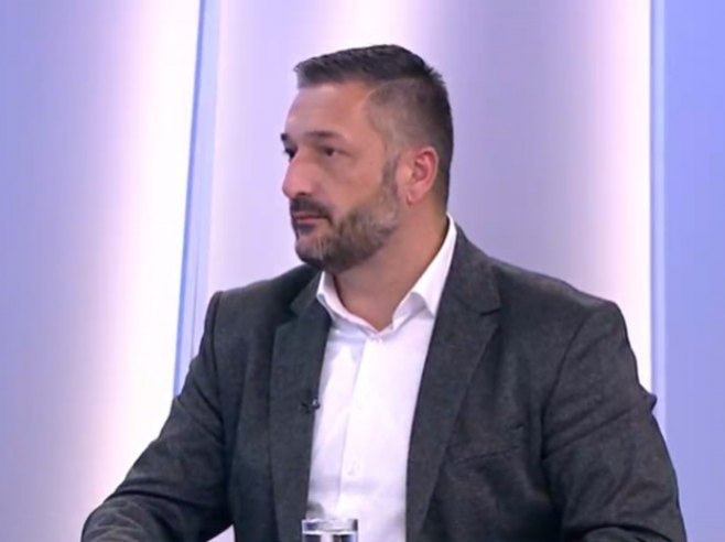 Ninković: Skandalozne priče gradonačelnika o izmještanju republičkih institucija (VIDEO)