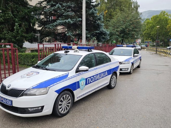 Dojave o postavljenim bombama u više prijepoljskih osnovnih škola