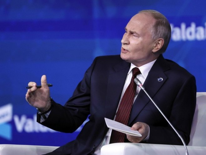 Vladimir Putin (Foto:  EPA/MAXIM SHIPENKOV / POOL) - 