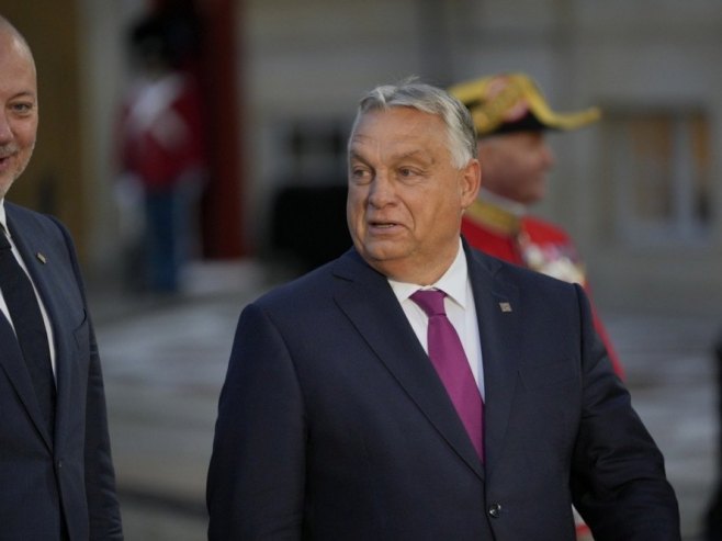 Viktor Orban (foto: EPA/EMIL HELMS DENMARK OUT) - 