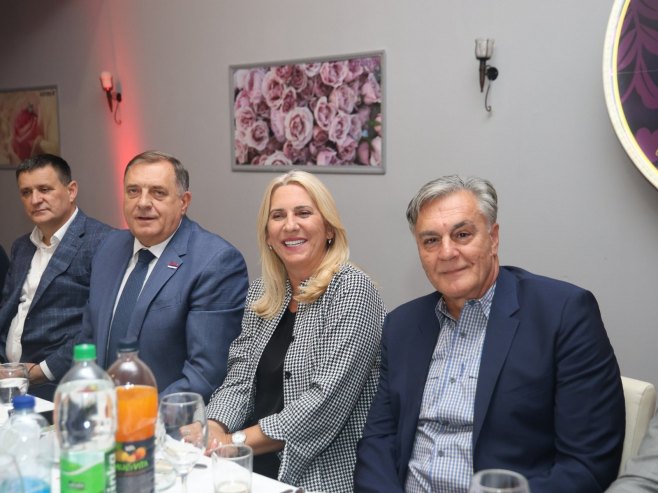 Cvijanović: SNSD u službi Republike Srpske