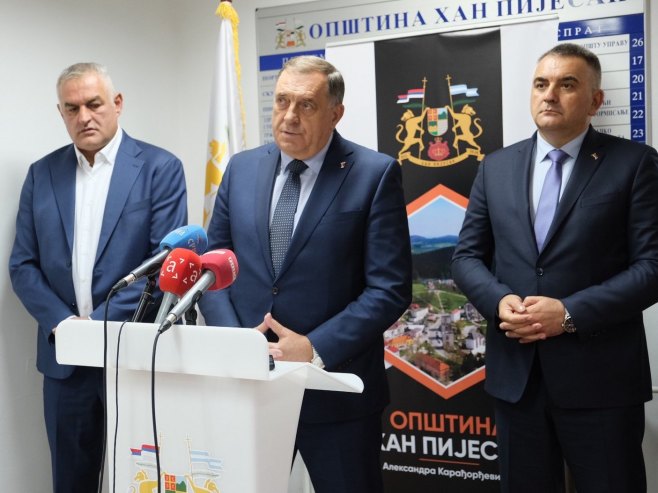 Dodik: Infrastrukturni problemi u Han Pijesku rješavaju se zajedničkim radom Vlade Srpske i opštine