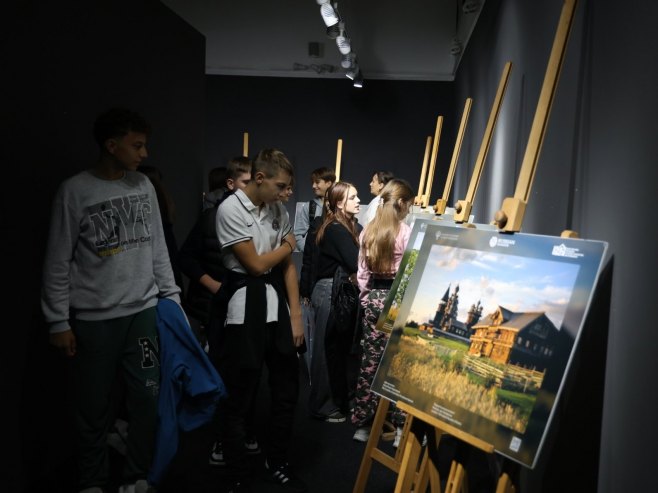"Dani Ruske duhovne kulture u Republici Srpskoj"; Predstavljena  izložba "Kiži – revitalizovano remek djelo Rusije" (FOTO/VIDEO)