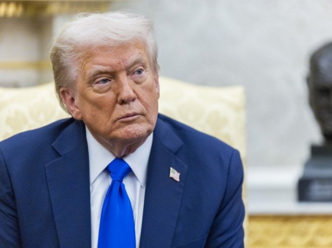 Donald Tramp (foto:  EPA/SHAWN THEW / POOL) - 