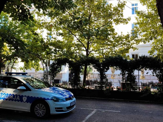 Policija pretresa osam lokacija u Trebinju i jednu u Nevesinju; Pod lupom i stan vlasnika hotela, kao i neke turističke agencije
