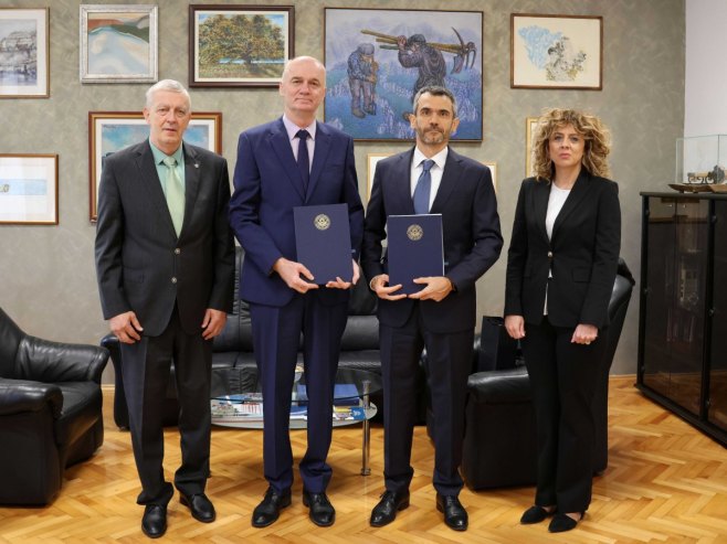 Plaćena praksa za studente UNIBL Plaćena praksa za studente UNIBL - Foto: Ustupljena fotografija