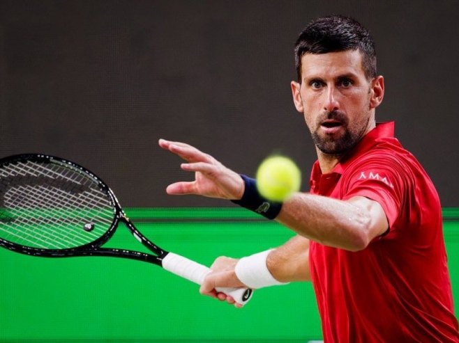 Novak Đoković (foto: EPA/ALEX PLAVEVSKI) Novak Đoković (foto: EPA/ALEX PLAVEVSKI) -