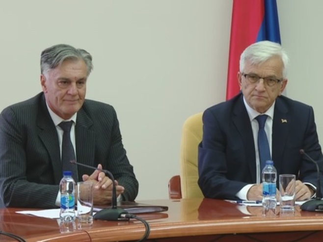 DEMOS podržao Karana za kandidata predsjednika Srpske na prijevremenim izborima (VIDEO)
