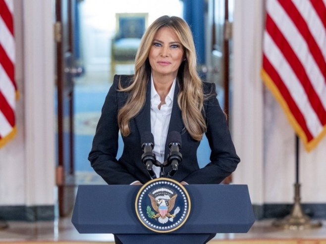 Melanija Tramp: Poslije otvorenog razgovora s Putinom zbrinuta ukrajinska djeca