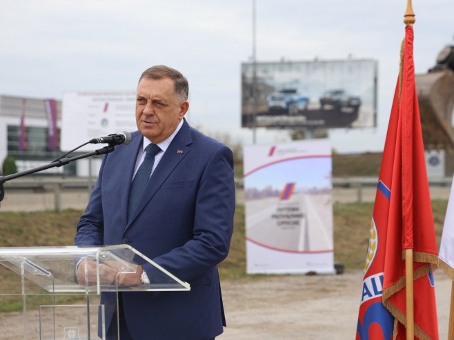 Dodik: Pokrenućemo ustavni spor na temu da se odlukama i zakonima na nivou BiH, ne može derogirati Ustav Srpske
