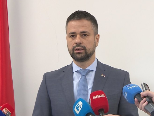 Amidžić uputio pismo u više zemalja EU s ciljem da transportnim kompanijama omoguće povrat PDV