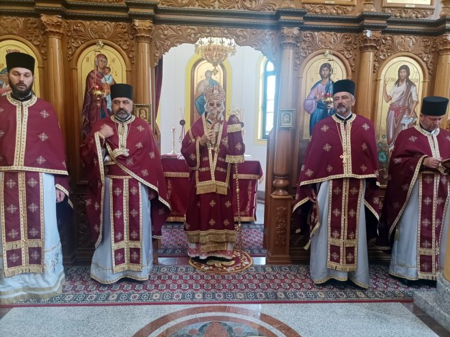 Mitropolit Јefrem-osveštanje parohijskog doma - Foto: SRNA