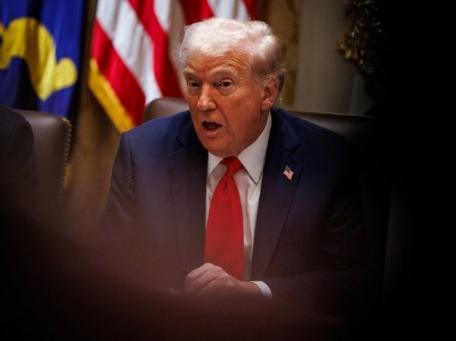 Donald Tramp (Foto: EPA/SAMUEL CORUM / POOL) - 